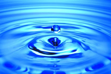 Trololo Blogg: Hd Wallpapers Water Drops