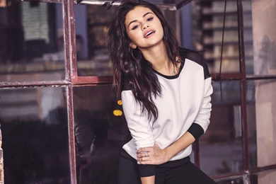 Selena Gomez 155 Wallpapers