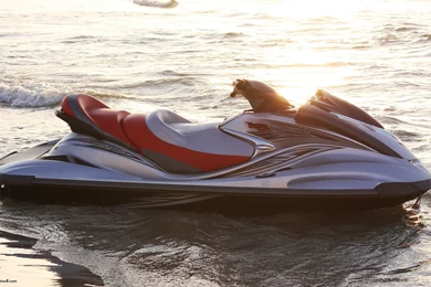 Jet_ski_in_water other.jpg