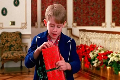 Wallpaper: Home Alone, Comedy, TV Series, Macaulay Culkin ...