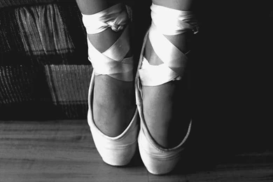 Ballet Monochromatic Wallpapers