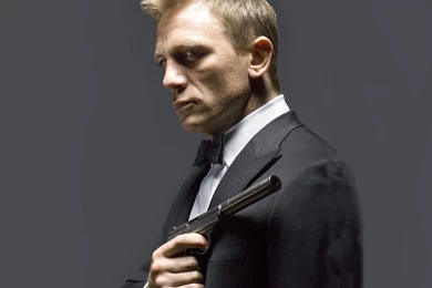 Daniel Craig Wallpapers Free Download HD Hollywood Celebrities Images
