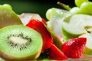 1920x1080 Kiwi Strawberries Wallpapers