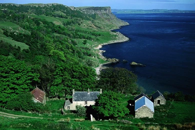 Farms: Benvane Farm Overlooking Murlough Bay Northern Ireland High ...