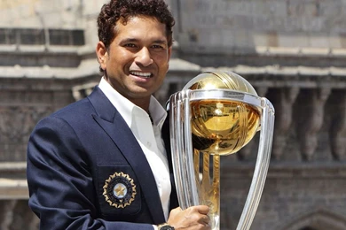 Sachin Tendulkar With World Cup 2011 Trophy Hd Wallpapers ...