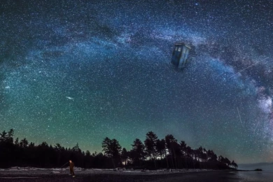 Walking Alone (TARDIS Desktop Background) By AntlerQueen On DeviantArt