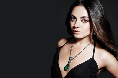 Mila Kunis HD Photos