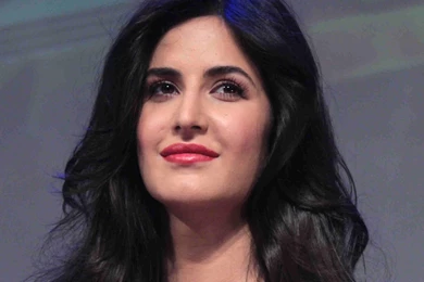Katrina Kaif Aamir & Katrina Launches Dhoom 3 Merchandise Stills ...