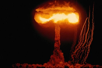 Pictures > Atomic Explosion Wallpapers