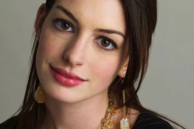 Anne Hathaway