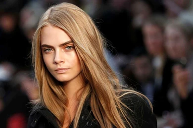 Download Wallpapers 3840x2160 Cara Delevingne, Model, Eyes, Hair 4K ...