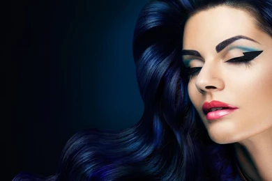 Fashion Girl, Hair Style, Wavy, Makeup, Eyes Closed, Lashes ...