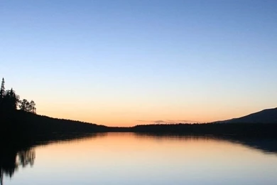 Peaceful Lake At Dusk HD Desktop Wallpapers : Fullscreen : Dual Monitor