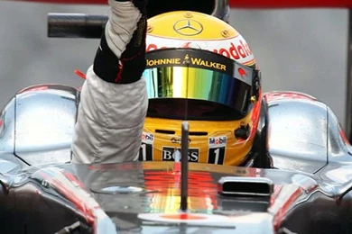 2010 iPhone F1 Wallpapers