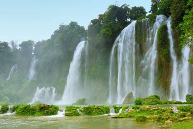 Download Waterfall Wallpapers Waterfalls Wallpapers