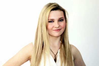 Abigail Breslin Wallpapers