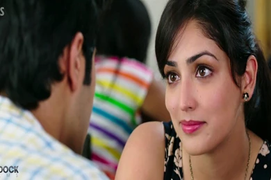 Beautiful Actress Yami Gautam Cute Smile Face In Hindi Picture ...