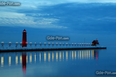 481966_lake michigan_noch_mayak_1920x1200_www.Gde Fon.com.jpg