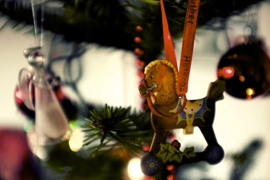 Horse Christmas Tree Decoration HD Desktop Wallpapers : Widescreen ...