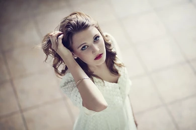 Cute Girl With Red Lips Wallpapers   Girl Wallpapers