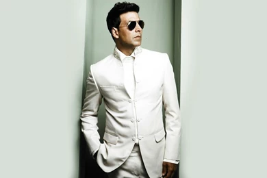 Actor Akshay Kumar HD Wallpapers, High Quality Stylish Photos Free