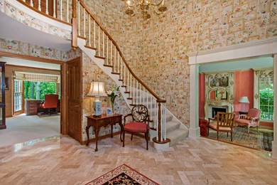 Not Your Grandmother's Wallpapers   The Real Estate Beauty Contest