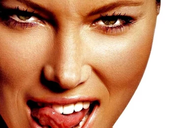 Jessica Biel iPad 1 & 2 Wallpapers