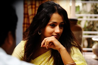 Trisha Cute In Yellow Saree 1080p 4K Wallpapers