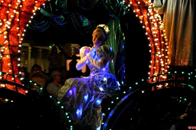 Main Street Electrical Parade: Cinderella Sitting In Her Magic ...