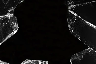 Iphone4 Broken Glass Screen.jpg