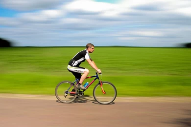 Cycling Along Meadow Road 1920x1080p HD Wallpapers