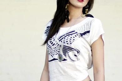 640x1136 Samantha Erdal Hot Iphone 5 Wallpapers