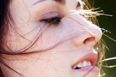 Download Kristen Stewart Hot Wallpapers For iPhone 4