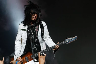 Motley Crue Heavy Metal Rock Bands Concert Guitar N Wallpapers ...