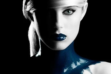 25 Most Beautiful Women Fashion Photography Wallpapers 2012