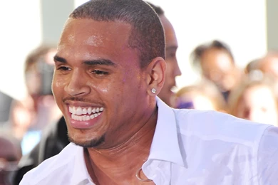 Chris Brown – BUZZERG