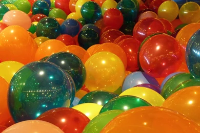 MLeWallpapers.com   Balloons