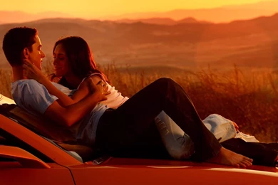 New Love Couple High Definition Desktop Wall Photos