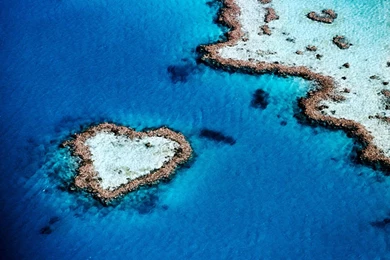 30 HD Tropical Beach Backgrounds