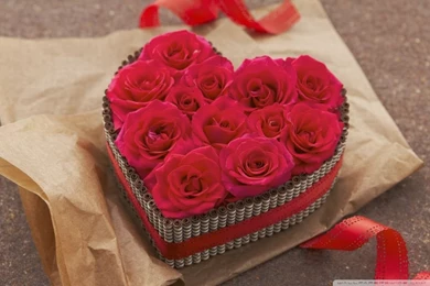 Heart Shaped Gift HD Desktop Wallpapers : High Definition ...