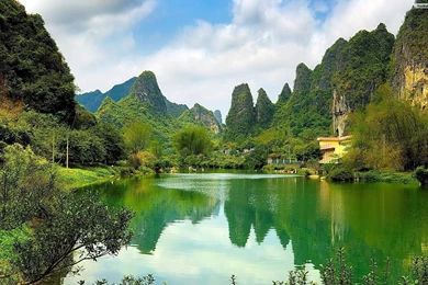 YouWall   Green Lake Valley Wallpapers   Wallpaper,wallpapers,free ...