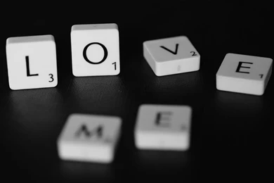 Love me scrabble word game photo wallpaper 1920x1200   Magic4Walls.com
