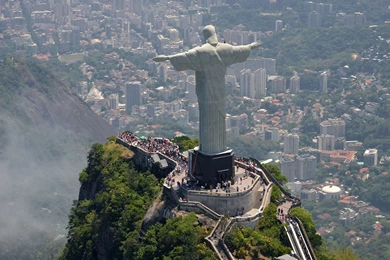 Christ the redeemer 37573 2880x1800.jpg