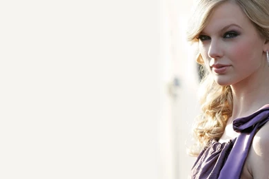 Taylor Swift Beautiful Wallpapers (2)