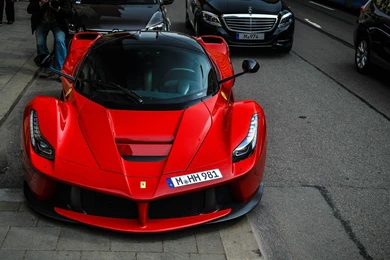 Ferrari Laferrari Iphone Wallpapers Hd Photo