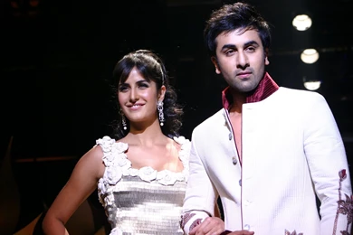 Katrina kaif and ranbir kapoor wallpaper.jpg