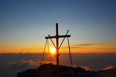 Cross Tag Wallpapers Page 3: Heavenly Shadows Cross Statue ...