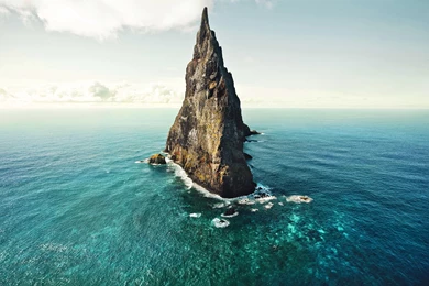 Balls Pyramid Wallpapers