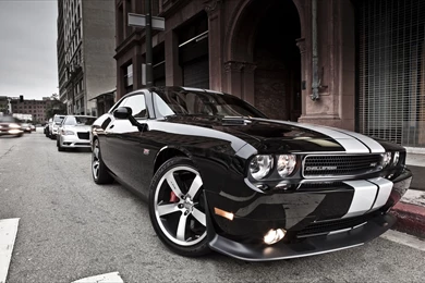 1920x1440 Dodge Challenger SRT8 392 Right Angle Desktop PC And Mac ...