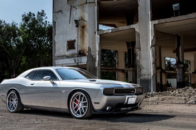 1920x1080px Silver Dodge Challenger Srt8 Car On The Road